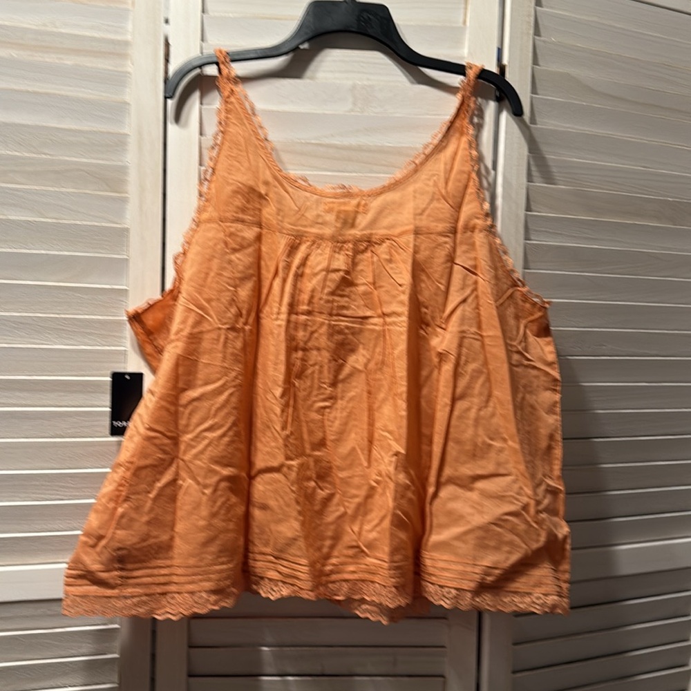 Torrid Festi Voile tank with lace trim - blush. Size 3X - Picture 3 of 6